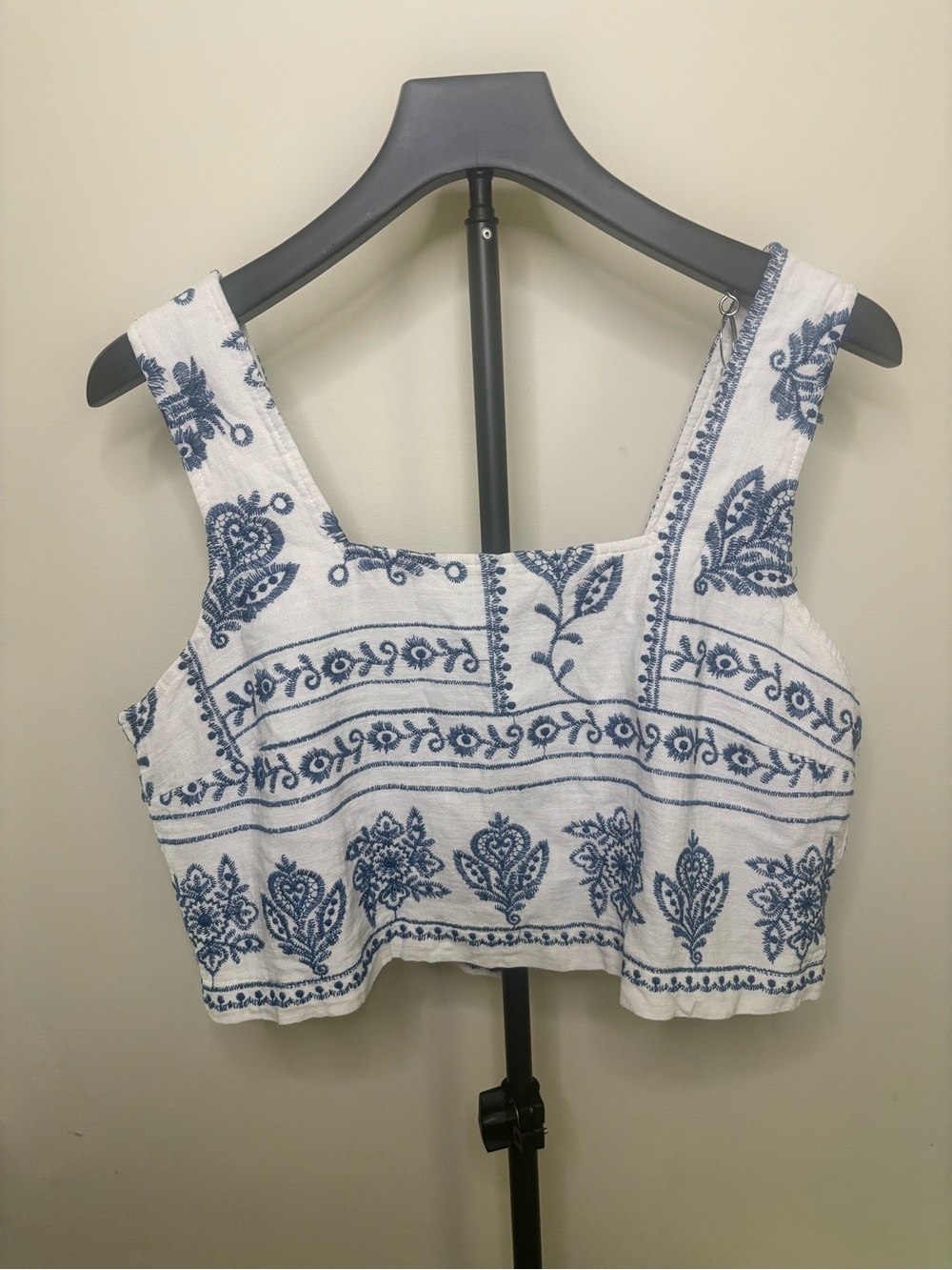Joie Embroidered Linen Blend Crop Tank Top Blue and White Boho Square Neck - Picture 2 of 6